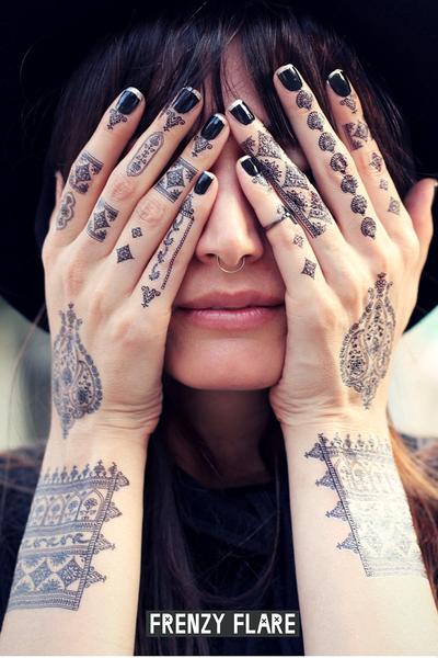 7 Finger Tattoo Designs Ideas To Save For Your Next Ink | LBB-vachngandaiphat.com.vn