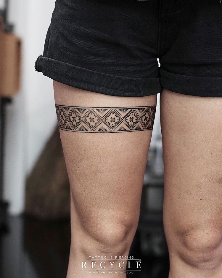 garter.belt 68 unbelievable garter tattoo designs for women main image 0