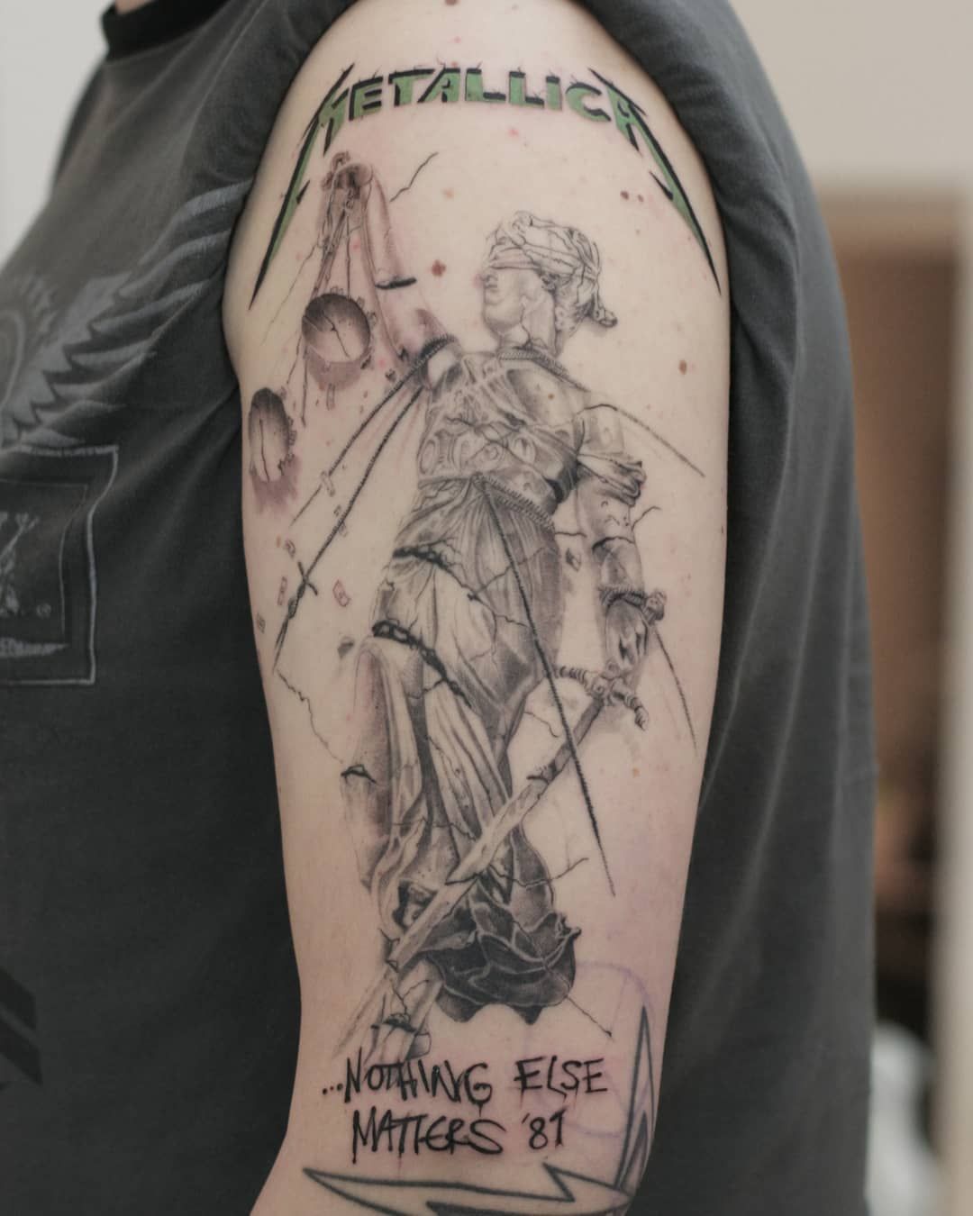 Metallica's fan tattoos - Tattoo Designs for Women - Music